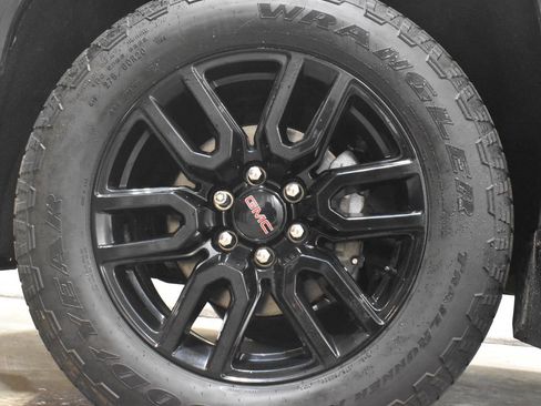 Used 2021 GMC Sierra 1500 Elevation image 33