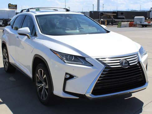 Used 2016 Lexus RX 350 AWD w/ Premium Package image 4