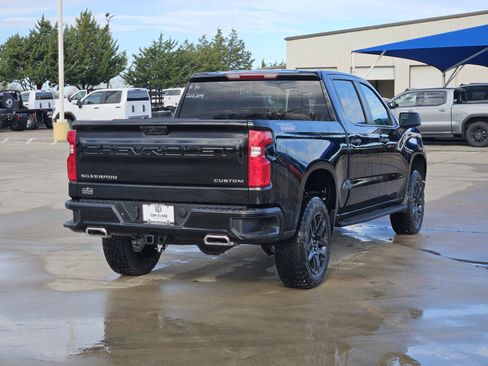 New 2026 Chevrolet Silverado 1500 Custom Trail Boss AWD/4WD image 3