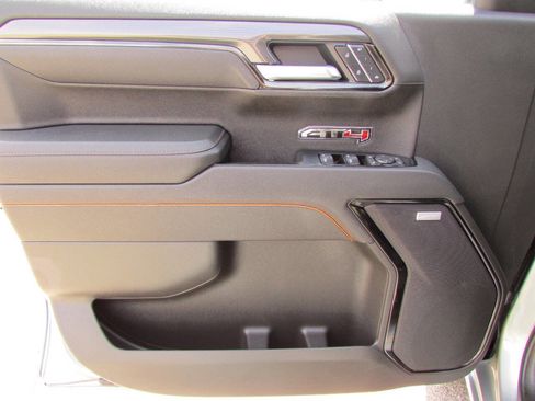 Used 2025 GMC Sierra 1500 AT4 AWD/4WD image 20