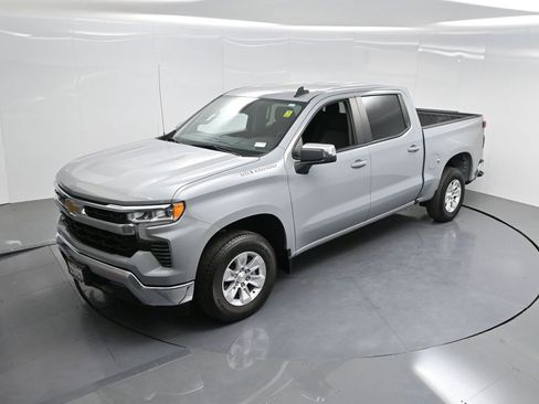 Used 2024 Chevrolet Silverado 1500 LT w/ Convenience Package II image 38