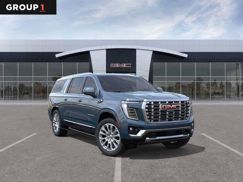 New 2026 GMC Yukon XL Denali w/ Denali Reserve Package AWD/4WD image 1