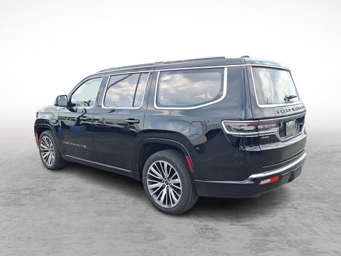 Used 2024 Jeep Grand Wagoneer Series III w/ Rear Seat Video Group 1 AWD/4WD image 3