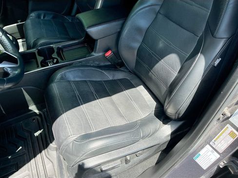 Used 2022 Honda CR-V EX-L image 18