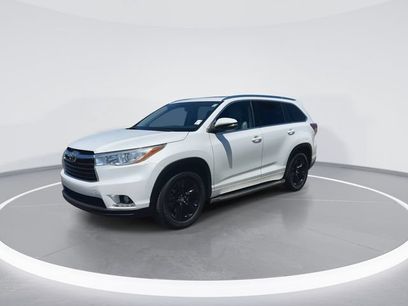 Used 2016 Toyota Highlander Limited Platinum