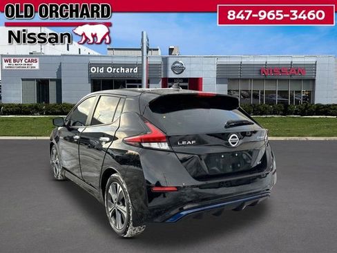 Used 2019 Nissan Leaf SV w/ SV Technology Package image 6
