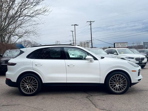 Used 2023 Porsche Cayenne S Platinum image 7