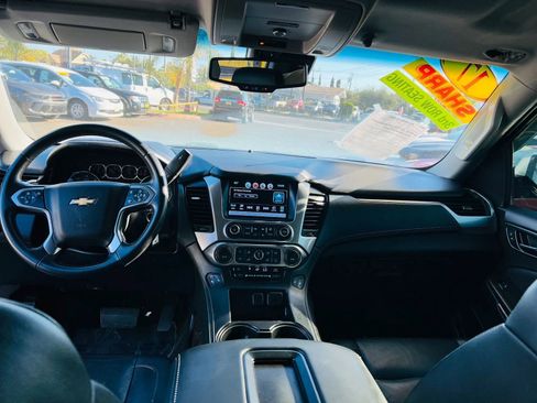 Used 2017 Chevrolet Tahoe LT image 16