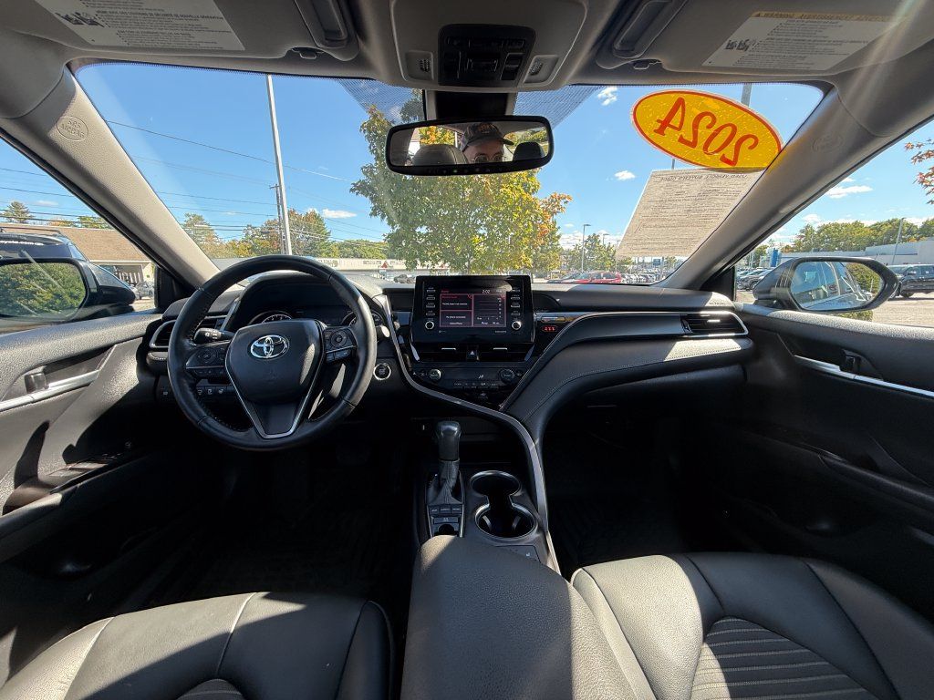 Used 2024 Toyota Camry SE w/ Cold Weather Package AWD/4WD image 13