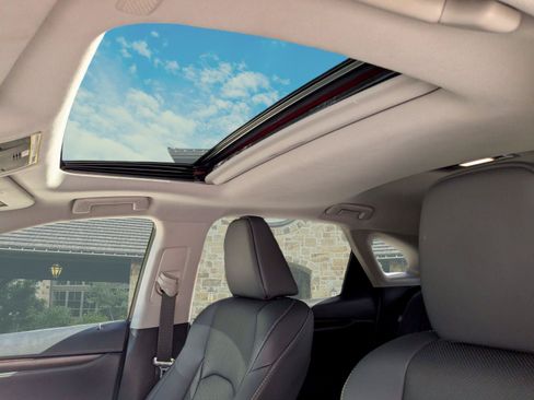 Certified 2022 Lexus RX 350 FWD w/ Premium Package image 8