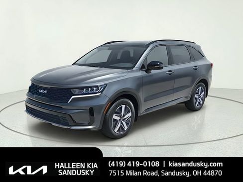 Certified 2022 Kia Sorento S w/ Panoramic Sunroof Package FWD image 1