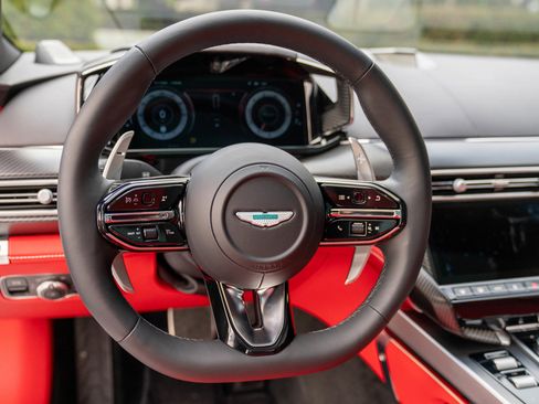 New 2025 Aston Martin Vanquish image 11