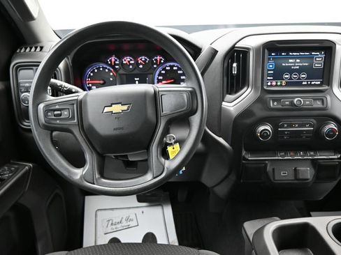 Used 2020 Chevrolet Silverado 1500 Custom w/ Custom Value Package RWD image 13