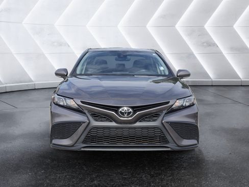 Used 2024 Toyota Camry SE w/ Convenience Package FWD image 7