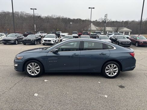 Used 2024 Chevrolet Malibu LT image 2