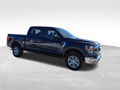 Used 2023 Ford F150 XLT image 16