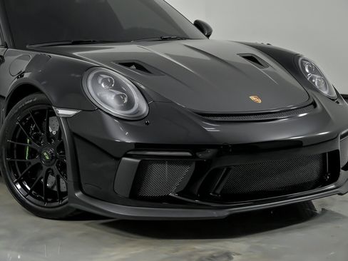 Used 2019 Porsche 911 GT3 RS image 3