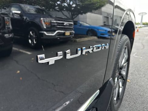 Used 2021 GMC Yukon XL SLT w/ SLT Luxury Plus Package AWD/4WD image 49
