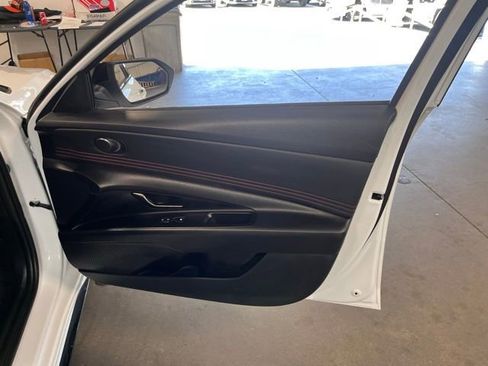 Used 2022 Hyundai Elantra N Line image 12