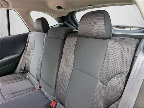 Used 2022 Subaru Outback Premium image 18