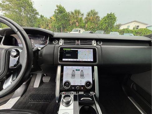 Used 2020 Land Rover Range Rover HSE AWD/4WD image 11