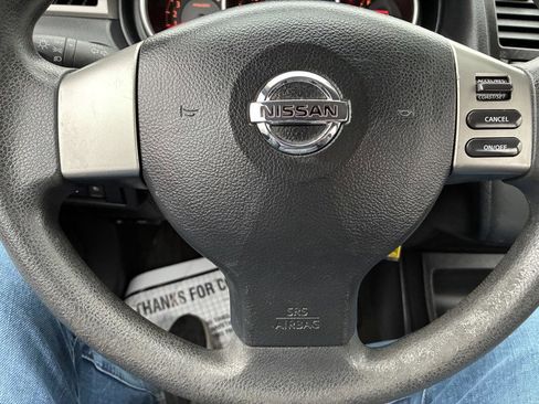 Used 2008 Nissan Versa SL image 10