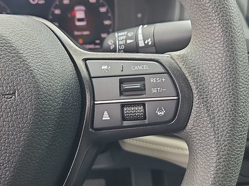 Used 2024 Honda Accord LX image 15