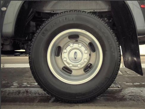 Certified 2025 Ford F350 XL w/ 360-Degree Camera Package AWD/4WD image 6