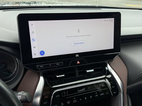 Used 2023 Toyota Venza XLE AWD/4WD image 27
