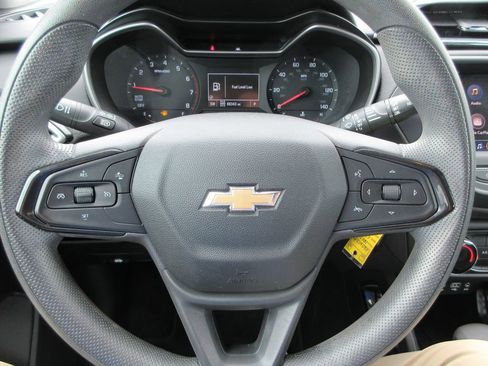 Certified 2022 Chevrolet TrailBlazer LS image 24