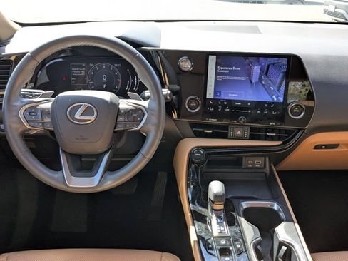 Used 2024 Lexus NX 250 NX 250 Premium w/ Cold Area Package image 18