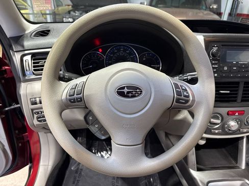 Used 2011 Subaru Forester 2.5X Premium w/ All-Weather Pkg AWD/4WD image 98