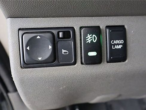 Used 2019 Nissan Frontier SV image 17