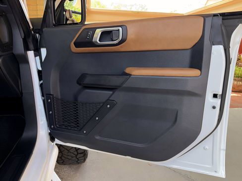 Used 2026 Ford Bronco Outer Banks AWD/4WD image 18