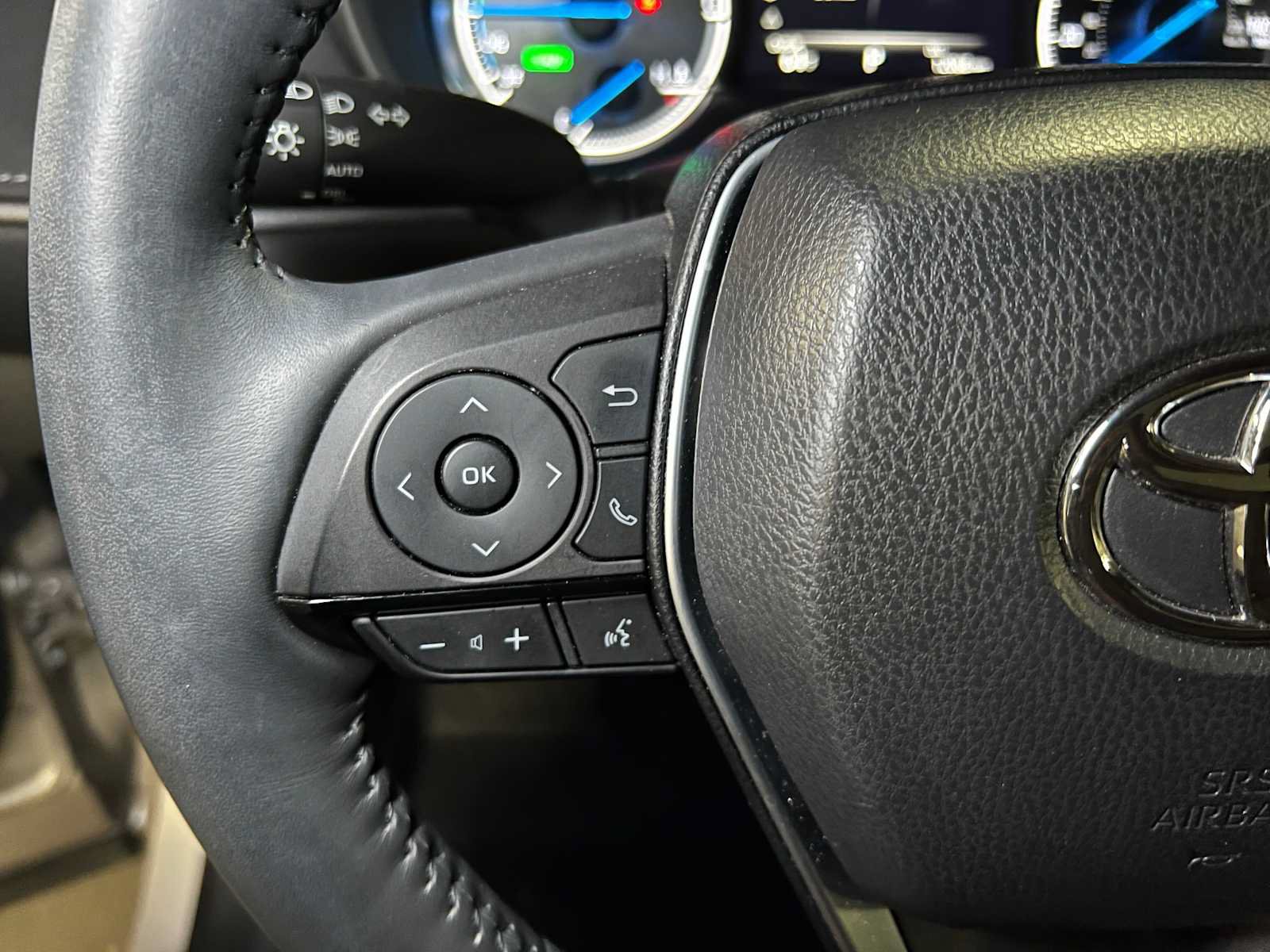 Used 2021 Toyota Venza Limited w/ Advanced Technology Package AWD/4WD image 29