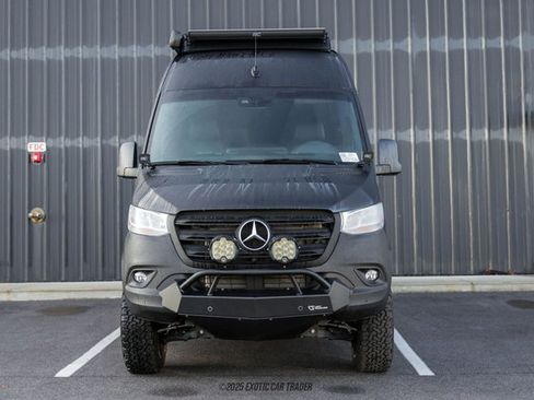 Used 2024 Mercedes-Benz Sprinter 2500 image 13