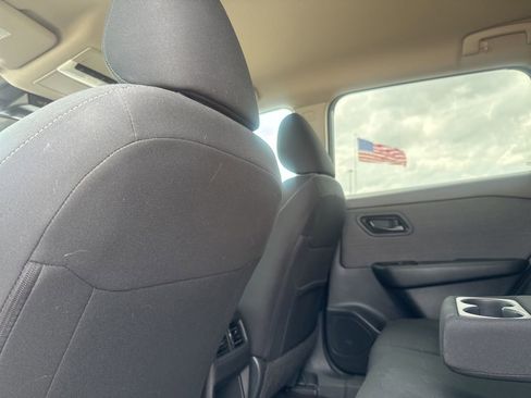 Certified 2023 Nissan Rogue S AWD/4WD image 34