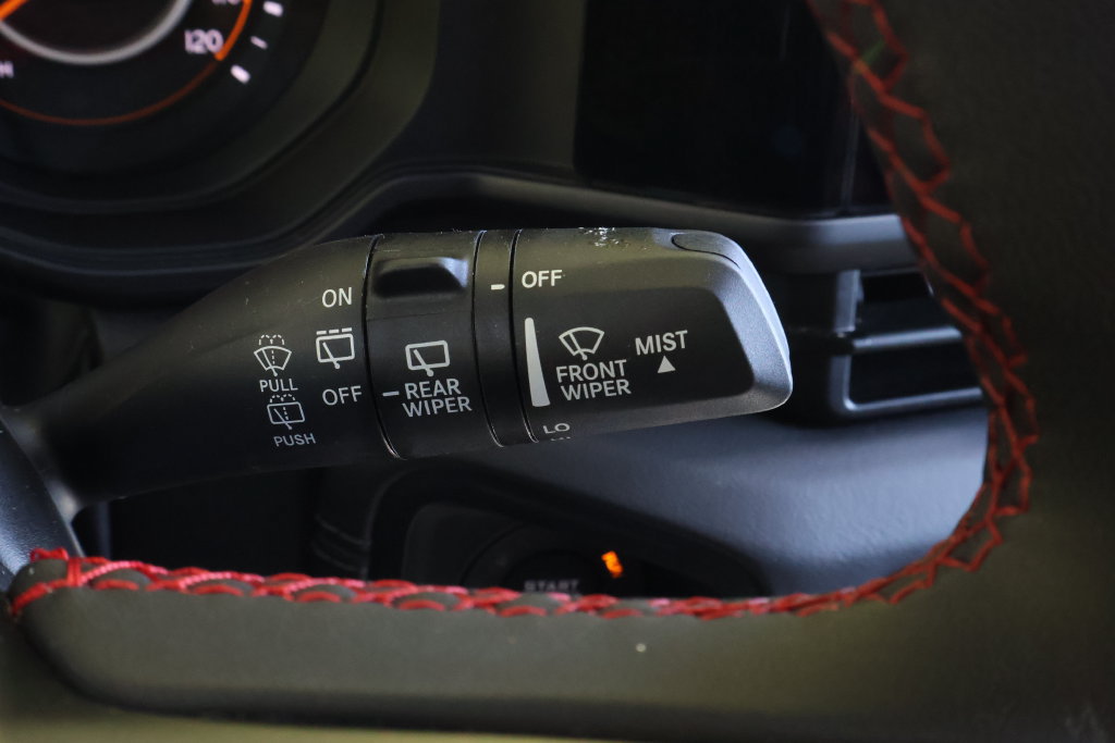 Used 2025 Jeep Wrangler Unlimited Rubicon AWD/4WD image 24