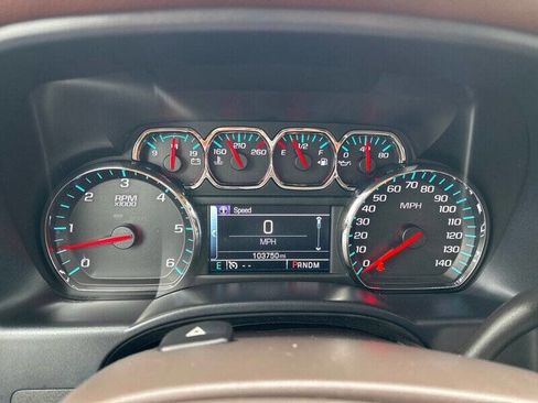 Used 2015 Chevrolet Silverado 1500 High Country w/ High Country Premium Package image 27