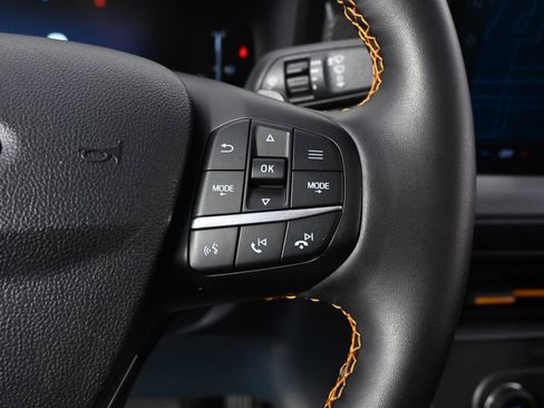 Used 2025 Ford Maverick Tremor AWD/4WD image 35