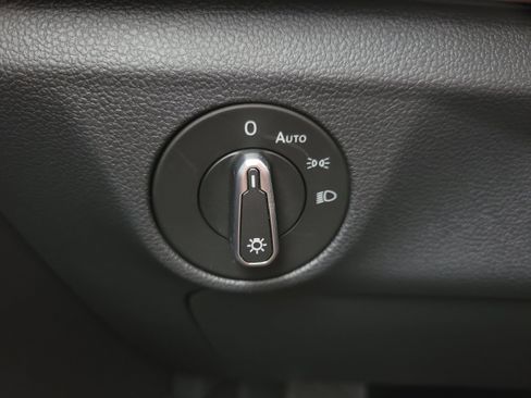 New 2026 Volkswagen Jetta SEL FWD image 27