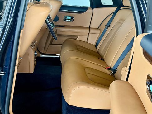 Used 2021 Rolls-Royce Ghost AWD/4WD image 23