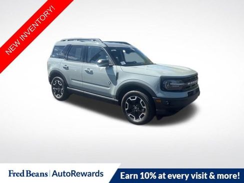 Certified 2023 Ford Bronco Sport Outer Banks w/ Tech Package AWD/4WD image 1