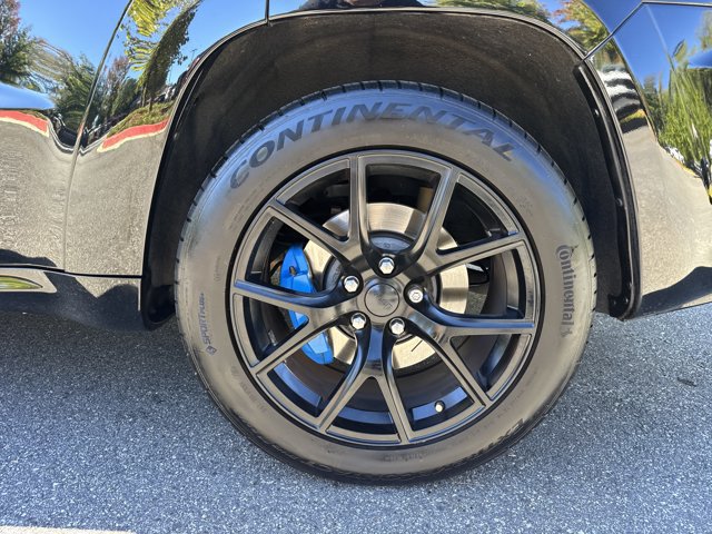 Used 2018 Jeep Grand Cherokee Trackhawk AWD/4WD image 23