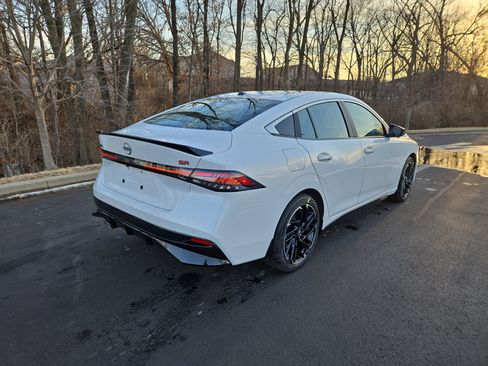 New 2026 Nissan Sentra SR w/ SR Premium Package image 3