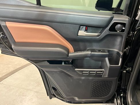 Used 2026 Toyota 4Runner Limited image 18