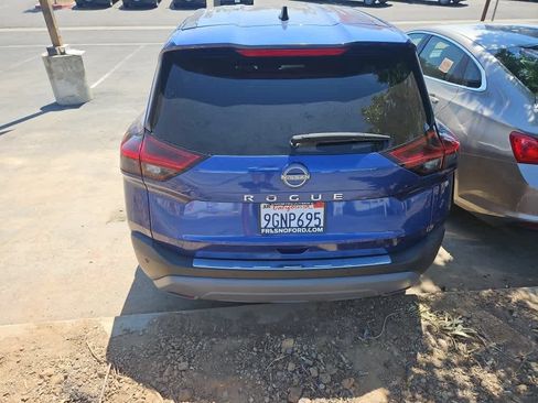 Used 2023 Nissan Rogue S FWD image 7