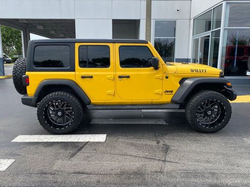 Used 2021 Jeep Wrangler Unlimited Sport AWD/4WD image 11