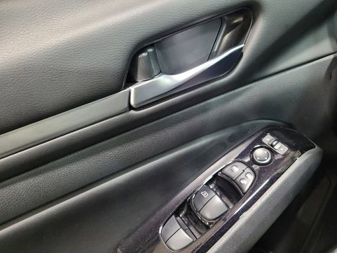 Used 2024 Nissan Altima 2.5 SR image 27