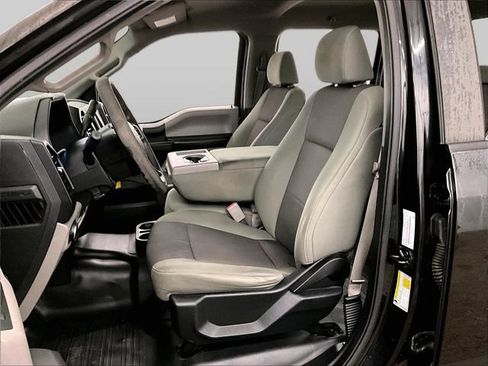 Used 2015 Ford F150 XL w/ Equipment Group 101A Mid AWD/4WD image 25